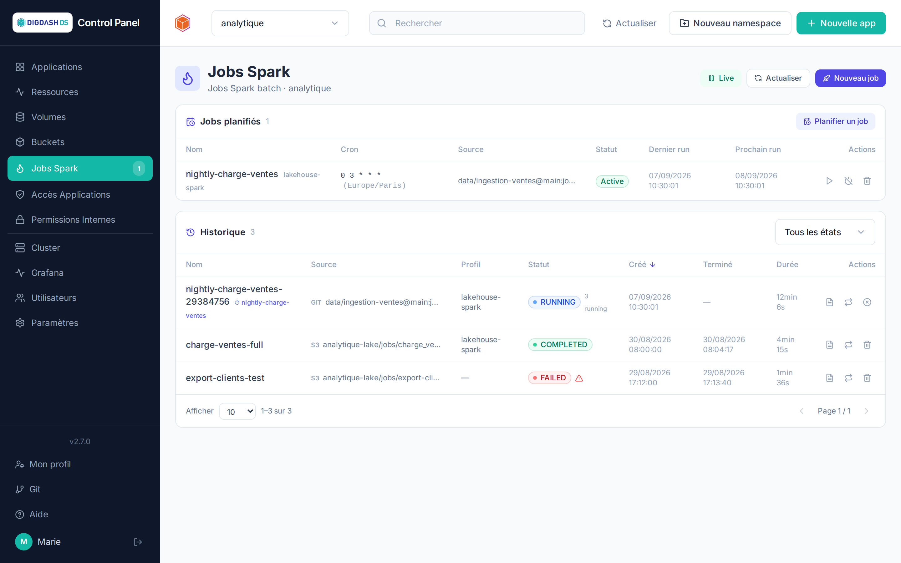 Jobs planifiés et historique des jobs Spark